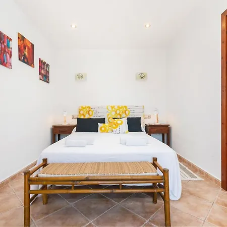 Perello, Swimming Pool And Gardens Villa *