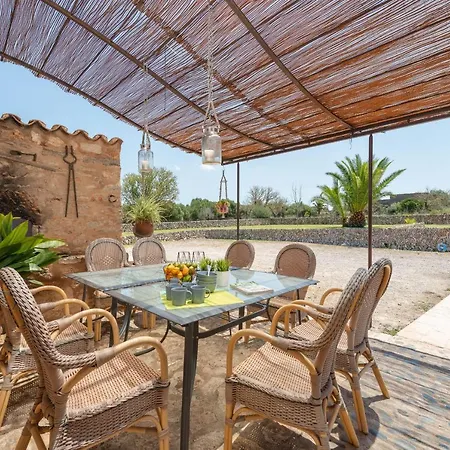 Perello, Swimming Pool And Gardens Villa Llubi