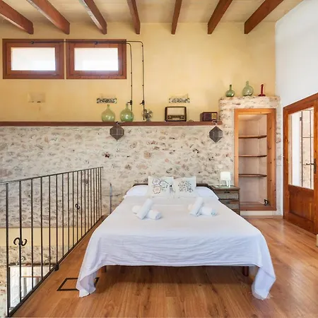 Perello, Swimming Pool And Gardens