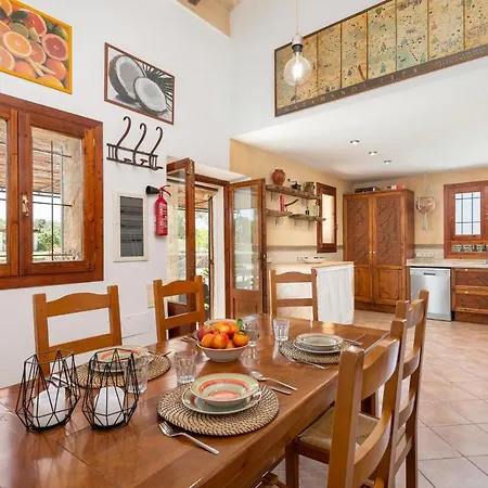 Perello, Swimming Pool And Gardens Villa Llubi