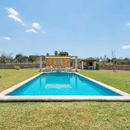 Villa Perello, Swimming Pool And Gardens Llubi